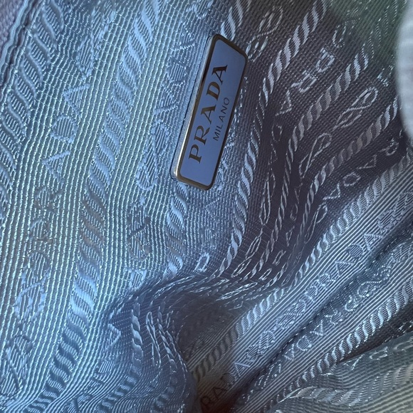 Prada - Picture 12 of 13